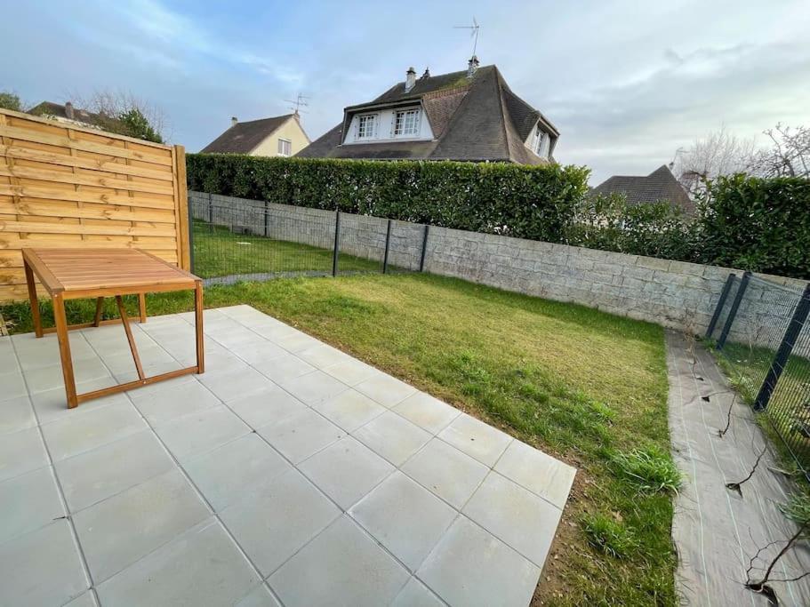 Freesia, Maison Neuve Avec Jardin Et Garage Caen Exterior photo